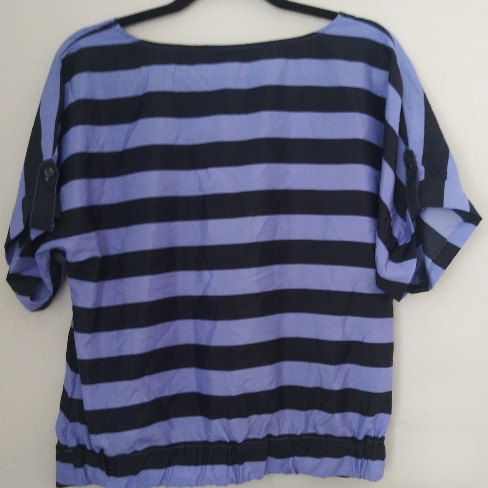 New York & Company Blue Striped Blouse Size M - Picture 2 of 8